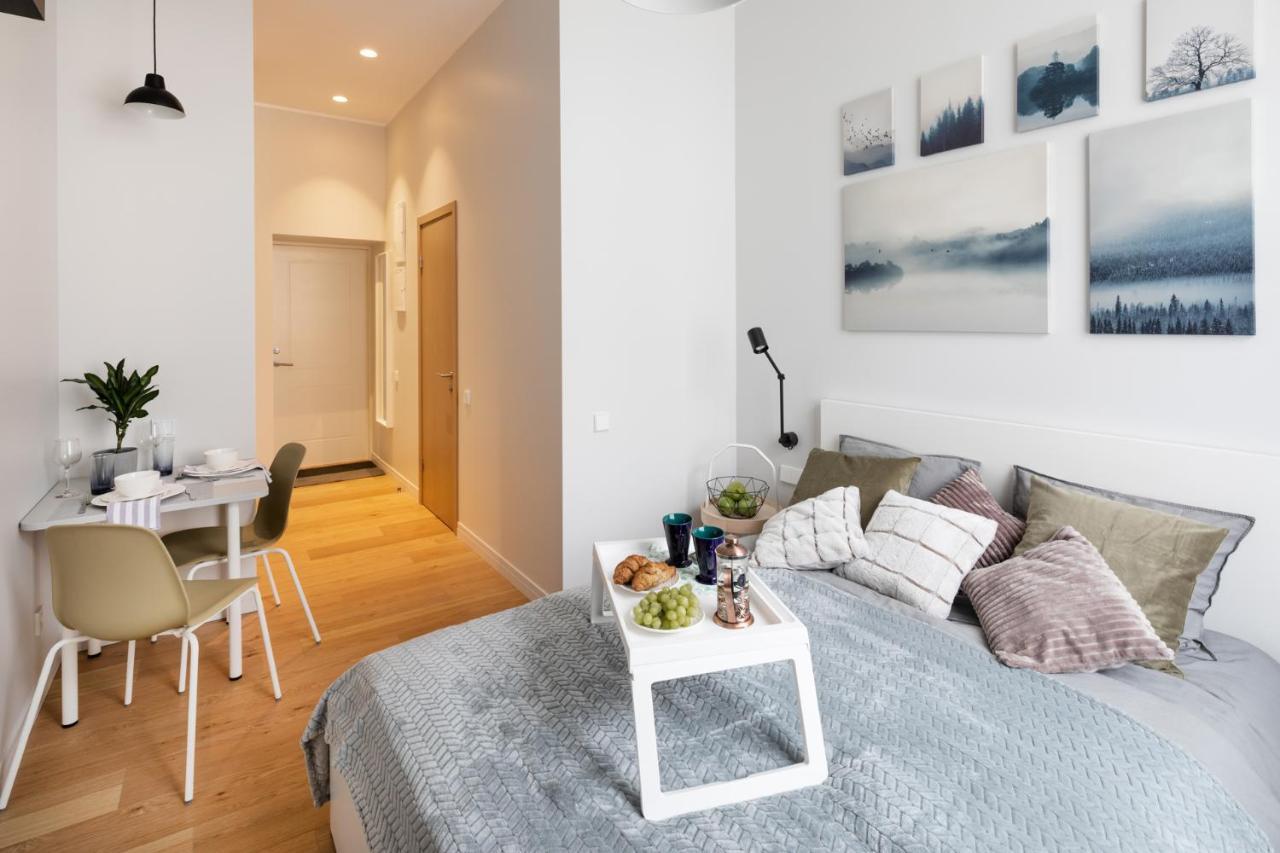 Modern Design Studio Apartment In Riga Center Esterno foto