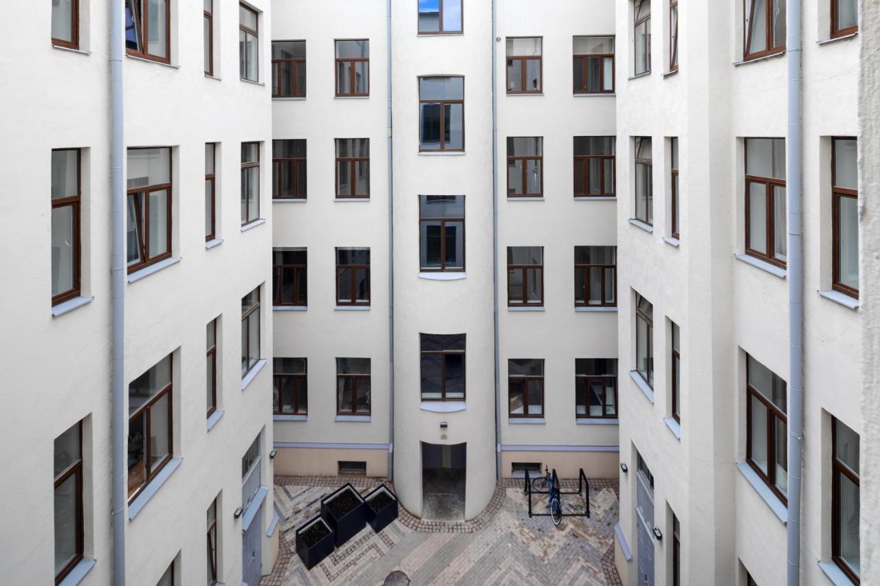 Modern Design Studio Apartment In Riga Center Esterno foto